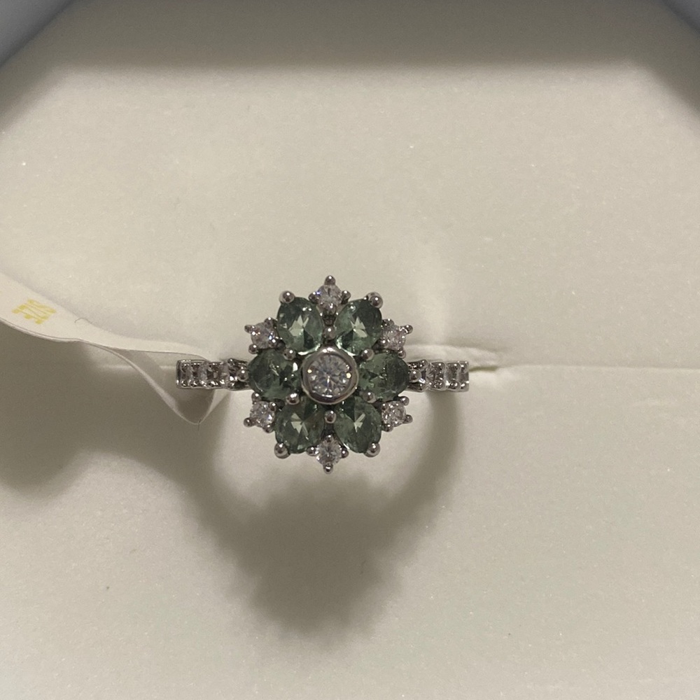 Bomb Party Ring, Lab Created Light Green Topaz, Size 7